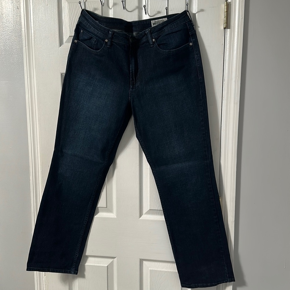 Jackson X Jeans.